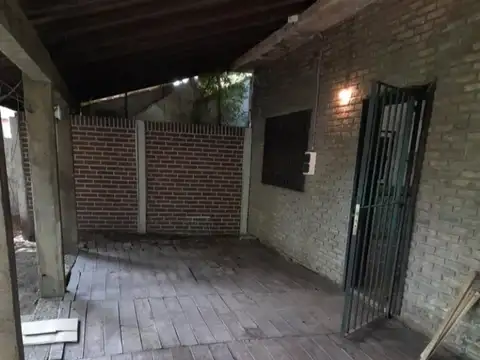 SE ALQUILA GALPON 700 M2 CON CASA OPORTUNIDAD EN LOS POLVORINES