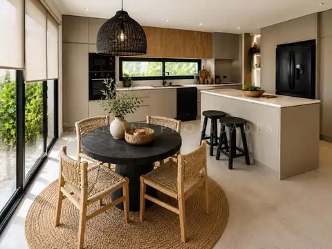 Casa 3 ambientes con 4 baños