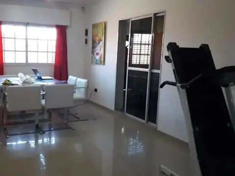 Casa en Venta en Los Hornos, USD 85.000