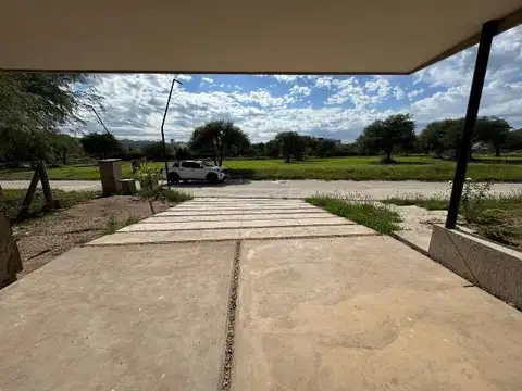 Casa en Venta en Juana Koslay, USD 190.000