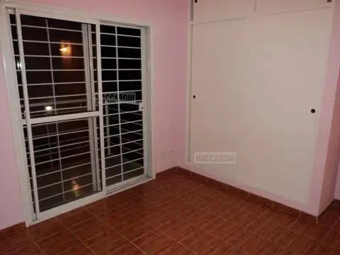 Depto Tipo Casa en Venta en Parque Avellaneda, USD 103.000