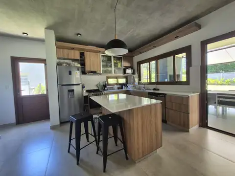 Casa en Alquiler Temporal al Norte