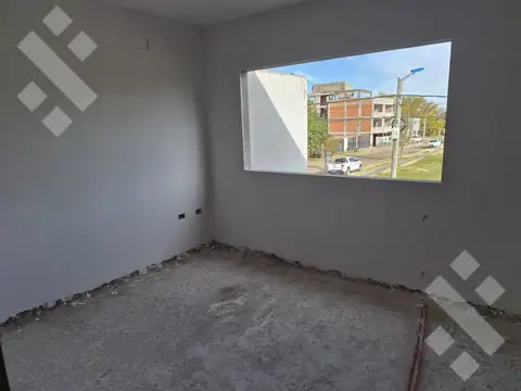 Depto Tipo Casa en Venta con 1 cocheras