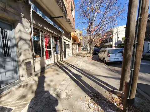 Local comercial en venta real oportunidad a pasos del tren