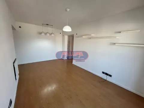 Amadeo Jacques 7000, Piso 11