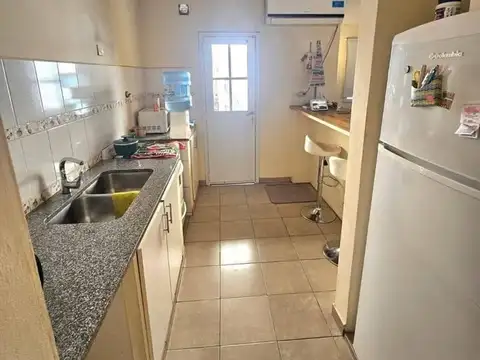 VENDO. Casa a pasos de Av. Independencia. Concordia, ER.