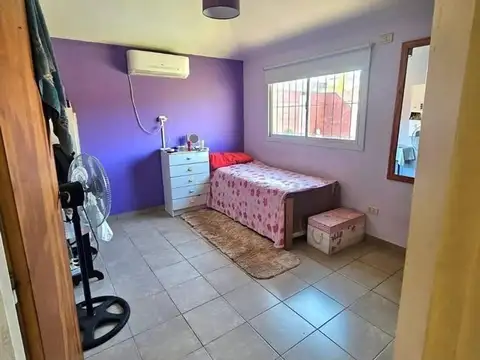 VENDO. Casa a pasos de Av. Independencia. Concordia, ER.