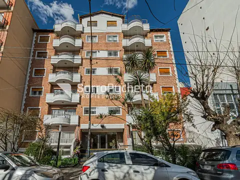 Alvear  al 100 Ramos Mejia