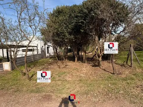 Lote en Villa Catalina
