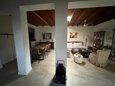 Depto Tipo Casa en Venta de 4 ambientes