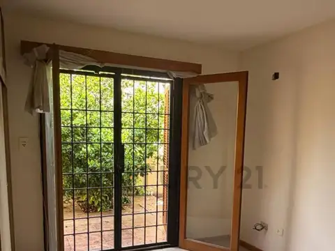Jose Videla 1200, Piso 0
