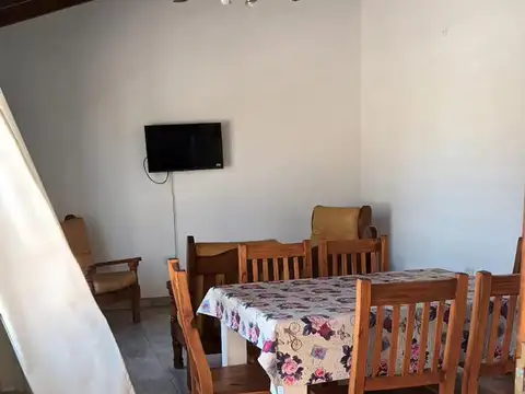 ( LEG- 1487) MIRAMAR  69- EXCELENTE ILUMINACION- A METROS DE LA PLAYA