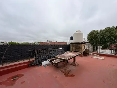 Depto Tipo Casa en Alquiler de 4 ambientes