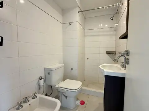 Departamento en Alquiler con 1 cochera