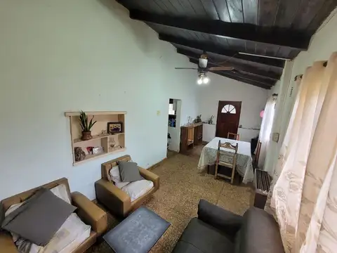VENTA CASA 4 AMBIENTES SAN MIGUEL CON 2 MONOAMB