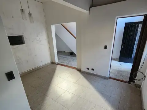 Depto Tipo Casa en Venta en Ramos Mejia Sur, USD 47.500