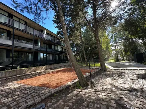 20 entre 481 y 482 City Bell Chico LA RESERVA