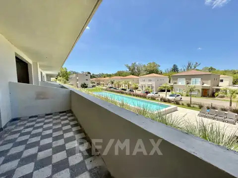 VENTA DPTO 2AMB PISO 1,  UF98, SARAVI VILLAGE