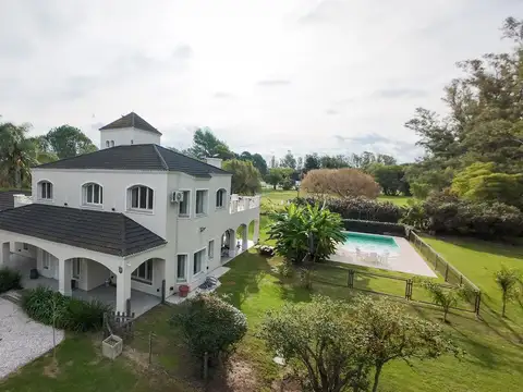 Se vende casa en La Cheltonia Venado Tuerto