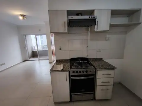 Departamento en Alquiler en Moron, $ 550.000