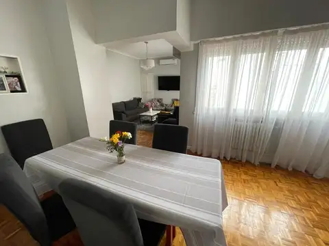 Nazca 46 , Piso 8