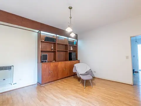 Depto Tipo Casa en Venta 35 años