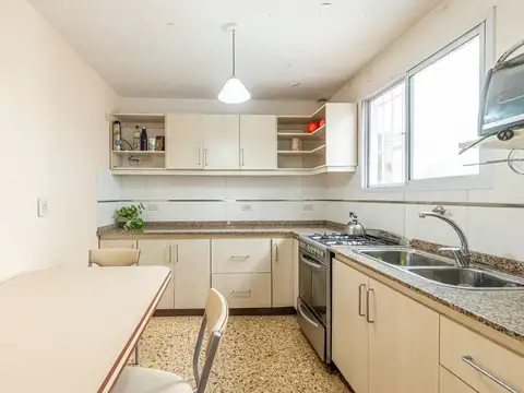 PH 4 AMB A 500 MTS EST. RAMOS MEJÍA + GARAGE