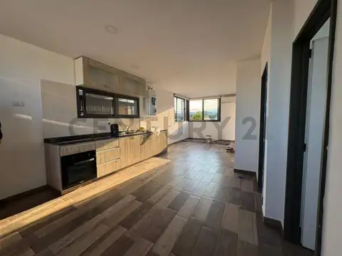 Departamento en Alquiler en Godoy Cruz, $ 800.000