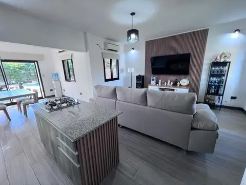 Casa en Venta en Laguna Azul, USD 127.999