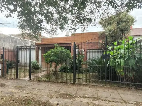 Casa 3 amb venta Martín Coronado Apto credito