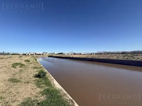 Venta lote al rio en el Barrio Náutico Villanueva