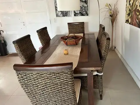 Casa en Alquiler en El Cantón - Barrio Islas, USD 2.200
