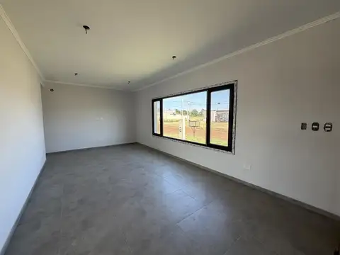 Casa en Venta en Trenque Lauquen, USD 190.000