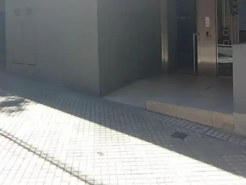 2 COCHERAS EN VENTA EN ZONA CENTRO