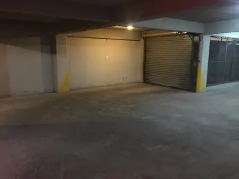 2 COCHERAS EN VENTA EN ZONA CENTRO