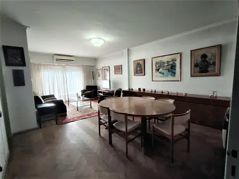 Departamento en Venta en Flores, USD 200.000