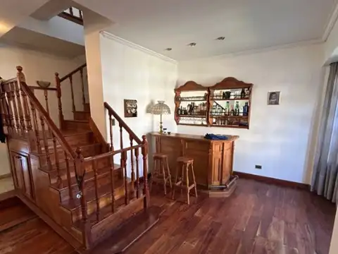 Casa en Venta de 5 dormitorios
