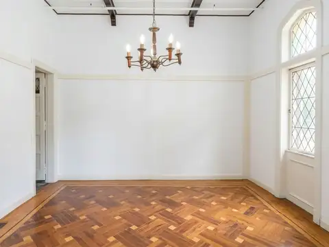 VENTA CASA 5 AMB CABALLITO COCHERA TERRAZA PATIO