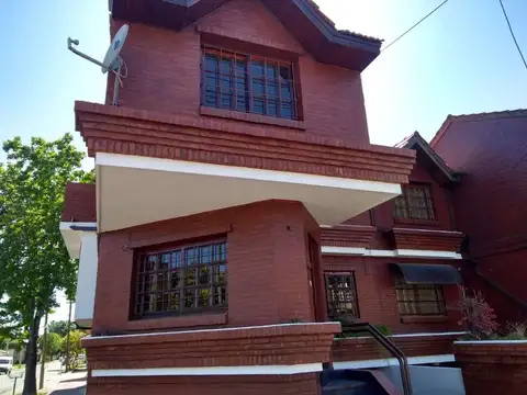 Ayacucho 100