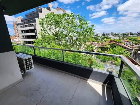 VENTA - 3 ambientes con balcon - San Cristobal