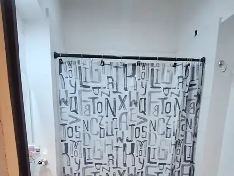 Depto Tipo Casa 4 ambientes con 1 baño