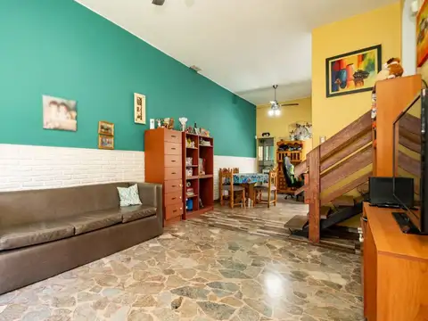 Casa en Venta en Villa Lynch, USD 130.000