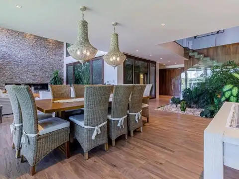 Casa en Venta de 6 dormitorios