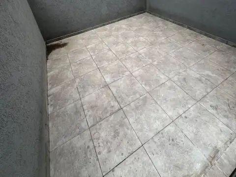 Depto Tipo Casa en Alquiler de Monoambiente