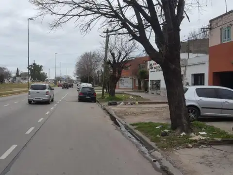 131  N°887  e/  49 y 50