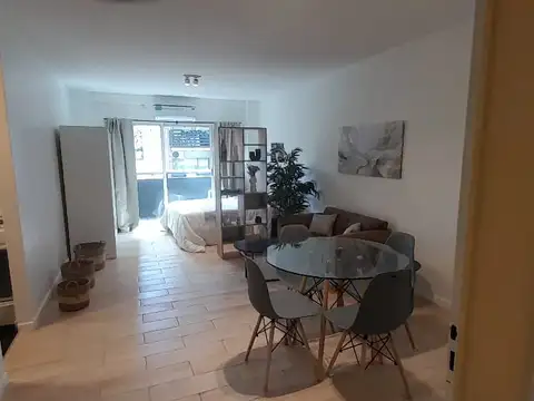 DUEÑO BELGRANO RESIDENCIAL AL FRENTE CON BALCON LUZ, SOL,VISTA ABIERTA, AMUEBLADO Y EQUIPADO PARA EXIGENTES