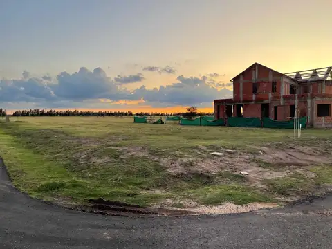 Terreno en Venta 20  mts Frente