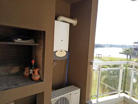 Departamento en Alquiler con 1 cocheras