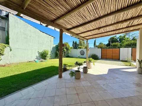 Casa en Venta en Paso del Rey, USD 100.000