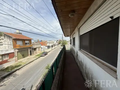 Depto Tipo Casa en Venta 45 años